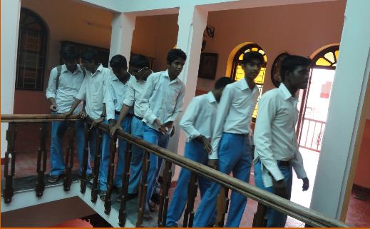  PROJECTION SUR LE DEVELOPPEMENT DE LA GANDHIJI SCHOOL (Mala India )