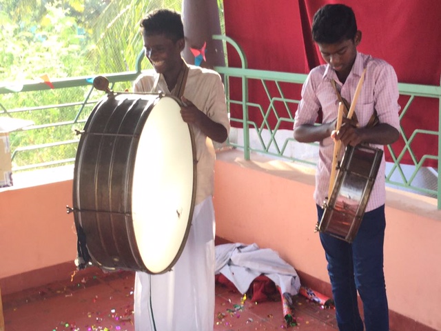  CE N'EST QU'UN AU REVOIR (Mala India )