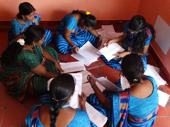  'MID TERM EXAMS', les examens du 2ème trimestre  (Mala India )