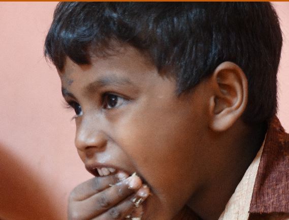 AVANT HIER 55 KG DE RIZ, 350 ŒUFS ET LES LEGUMES QUI ACCOMPAGNENT… (Mala India )