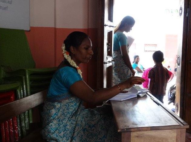  “STUDENTS ADMSSIONS” (Mala India )