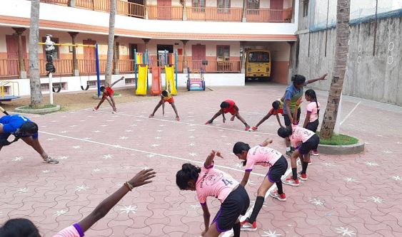  La rentrée scolaire et le mois de juin (Mala India )