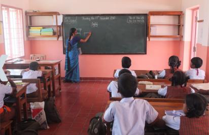  EN CLASSE ON TRAVAILLE, DON'T DISTURB PLEASE !  (Mala India )