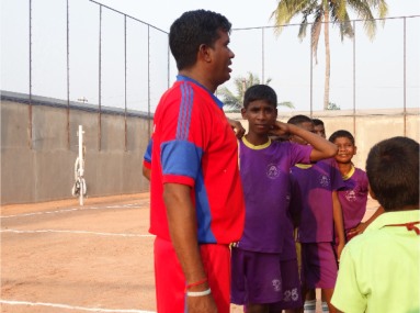  Si on parlait un peu volley-ball…?  (Mala India )