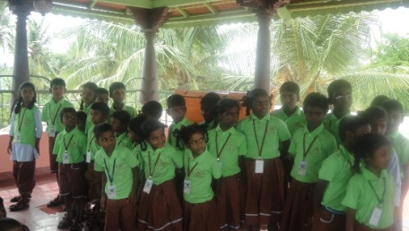  Examens, anniversaires, vaccins... (Mala India )