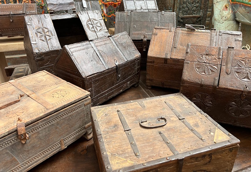 Coffrets de dot « jhompri box » 
