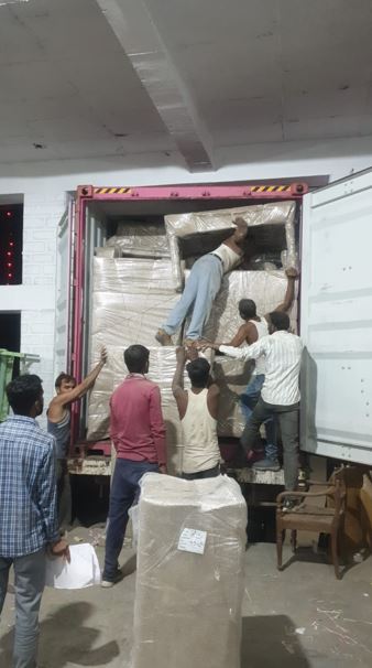  GARDEZ UN PEU DE SOUS  (Mala India )