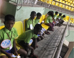  COMPETTION DE YOGA A CHENNAI  (Mala India )