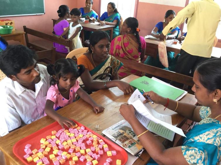 La 'sélection' des élèves de 1ère maternelle (Mala India )